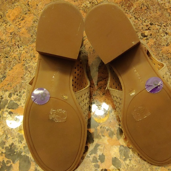 Shoes - Picture 6 of 6